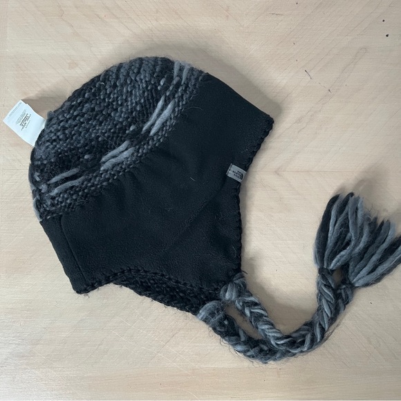 The North Face Black and Gray Beanie Cap with Earflaps Wool Blend - Picture 4 of 9